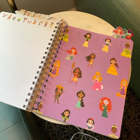 📓Disney Undated Weekly Planner - Picture 7 of 9